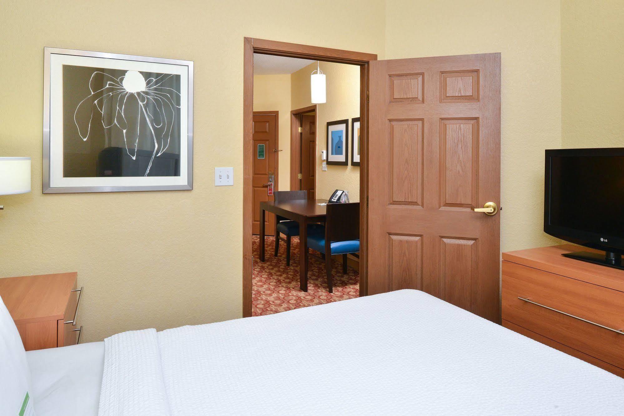 Towneplace Suites Miami West Doral Area Esterno foto