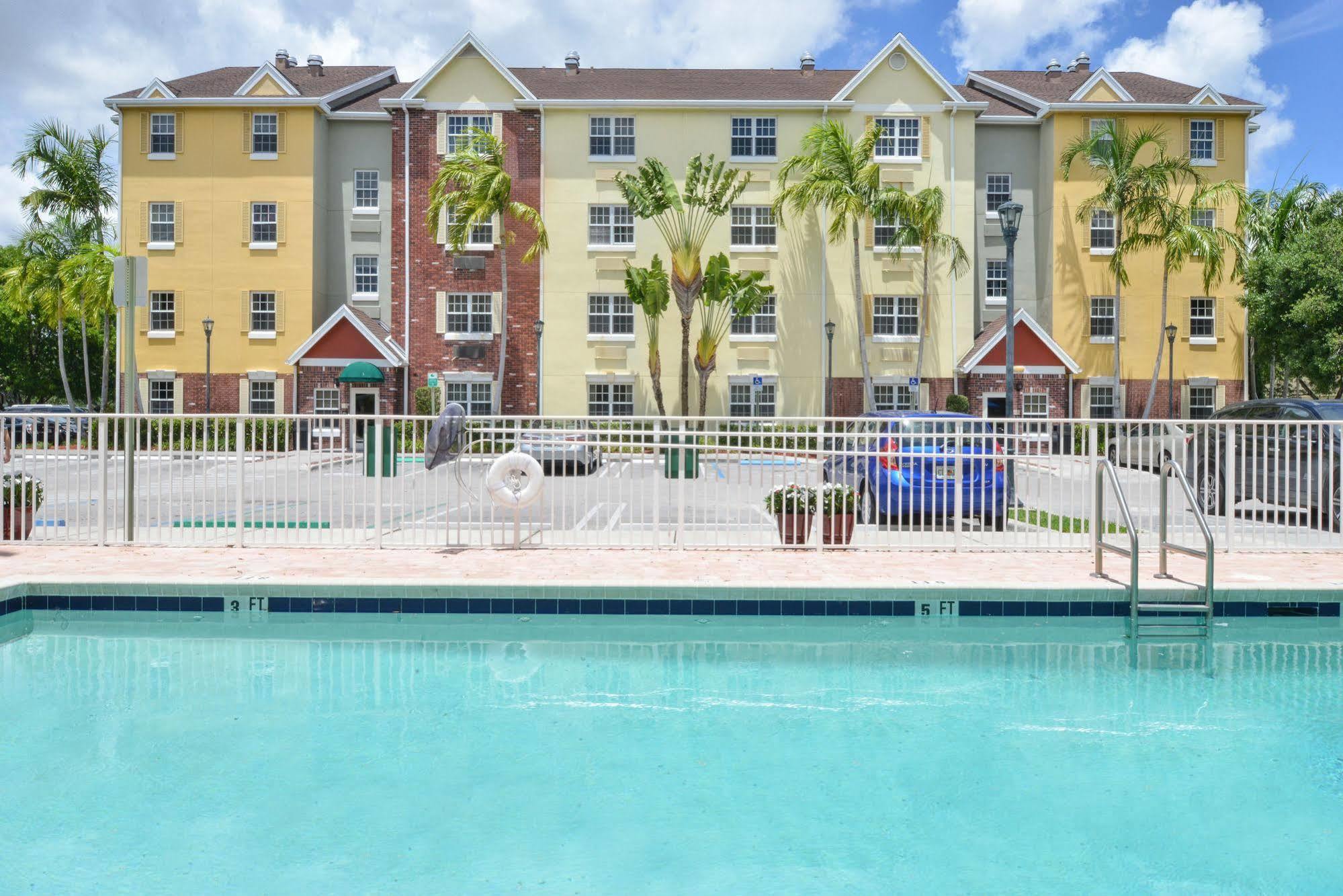 Towneplace Suites Miami West Doral Area Esterno foto